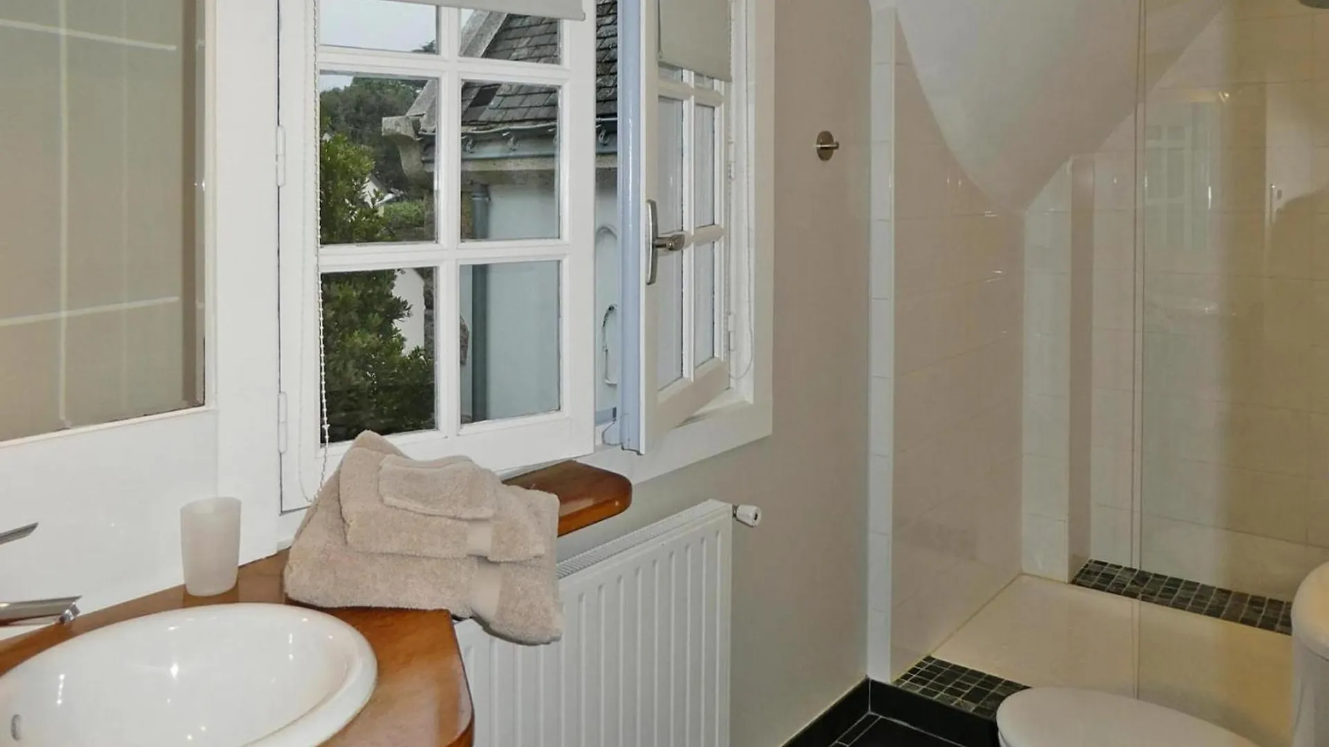 Villa Semi-Detached House, Carnac